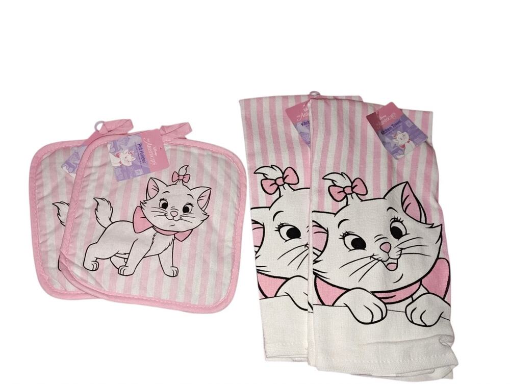 Disney Aristocats Hanging Towel And Pot Holder Set